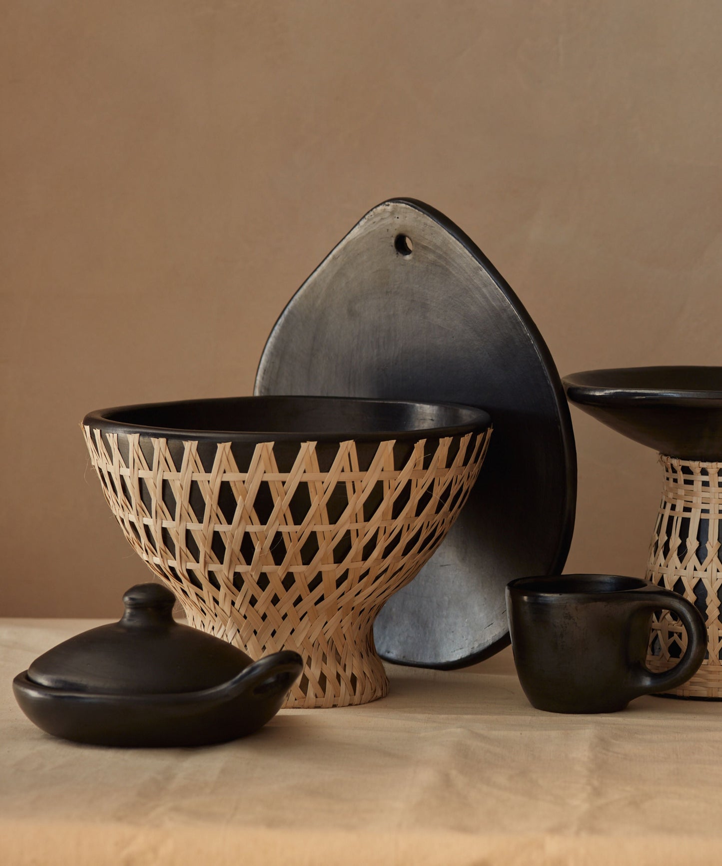 Chamba Comal top-down view — traditional Colombian black pottery