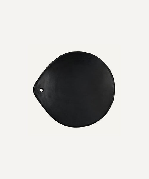 Chamba Black Clay Grill Pan — handmade Colombian Comal, main view