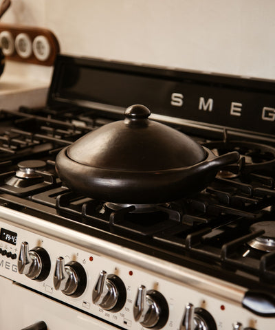 Chamba Sauté Pan top-down view — traditional La Chamba black pottery