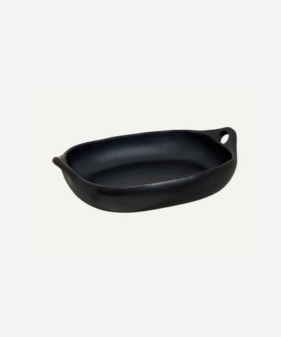 Chamba Gratin Dish top-down view — oven-to-table Colombian black pottery