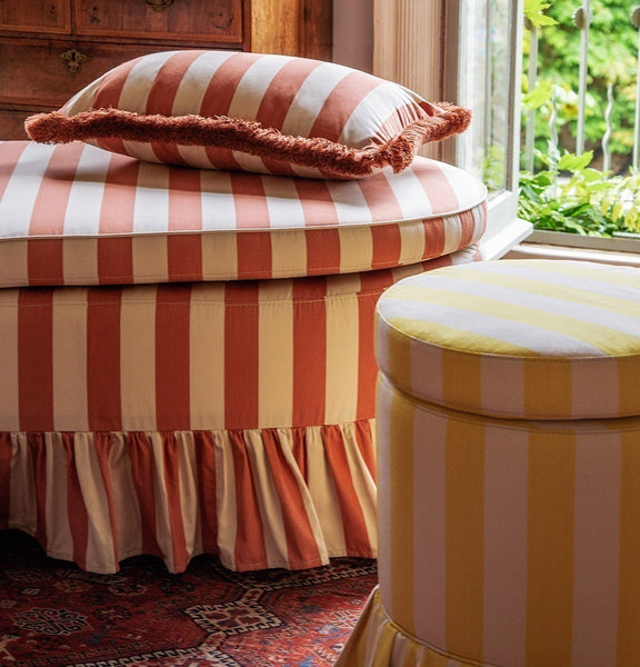 Carlotta Ottoman, Ginger