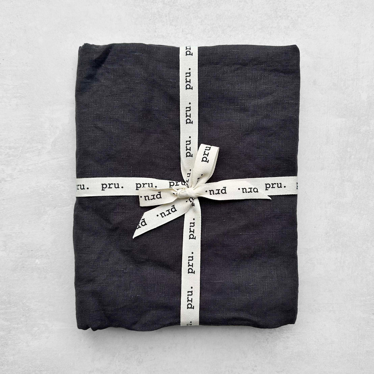 Travel Towel 100% OEKO-TEX® Certified Linen - Charcoal