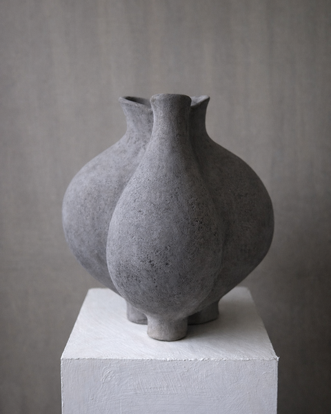 Nuri Vessel Gray