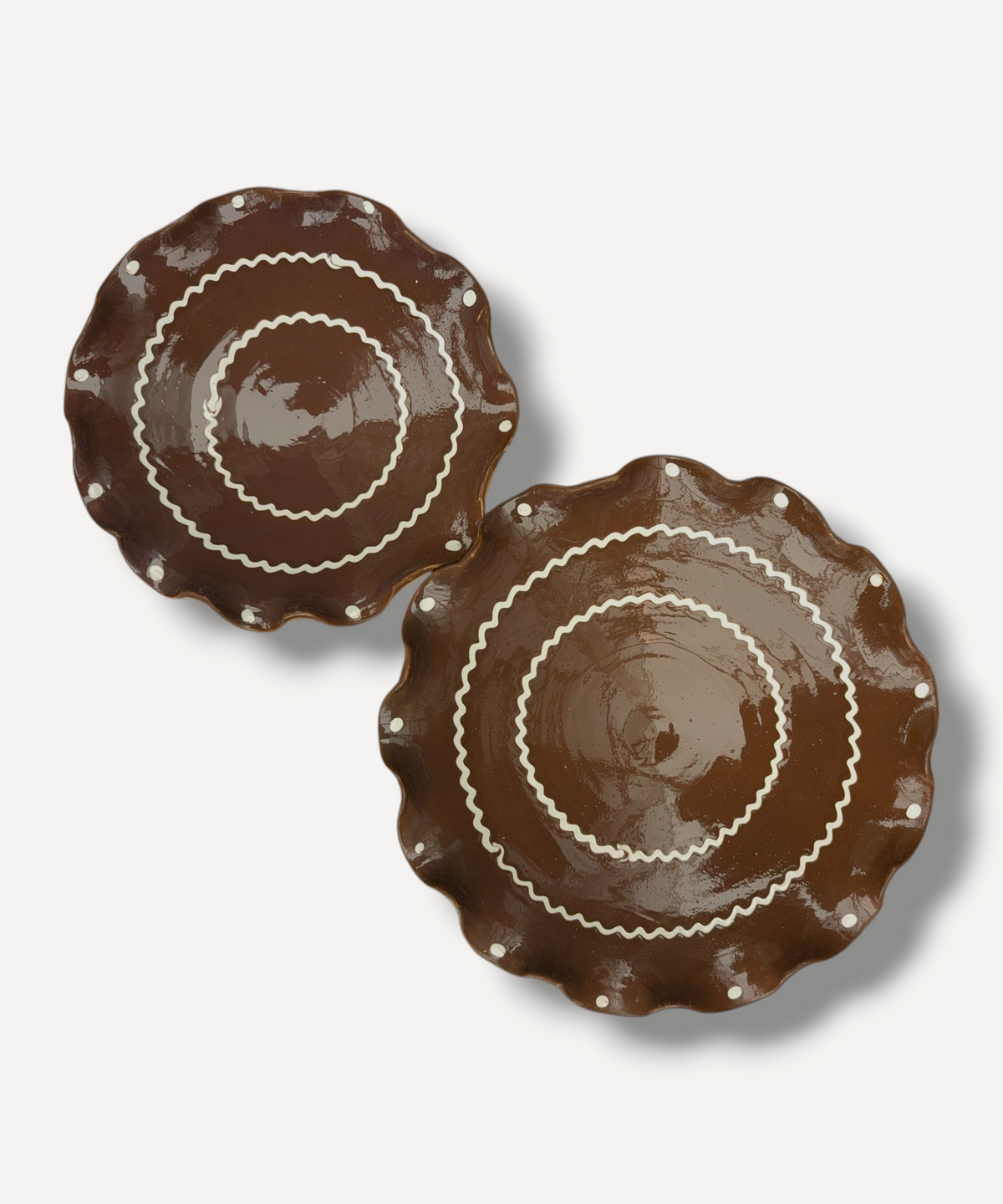 Chocolate Brown - Large Ripple Servings Plate / 25cm