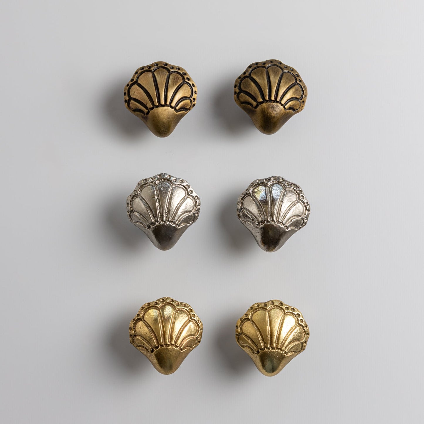 Chunky Knob, Antique Brass