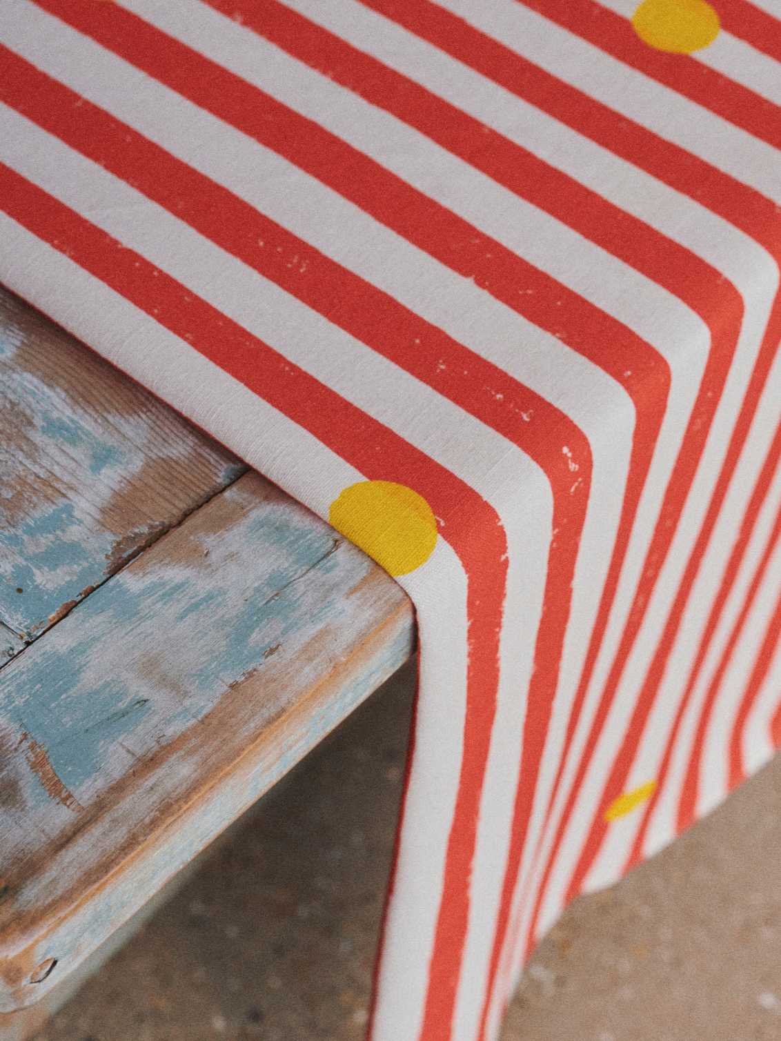Cirque Table Runner
