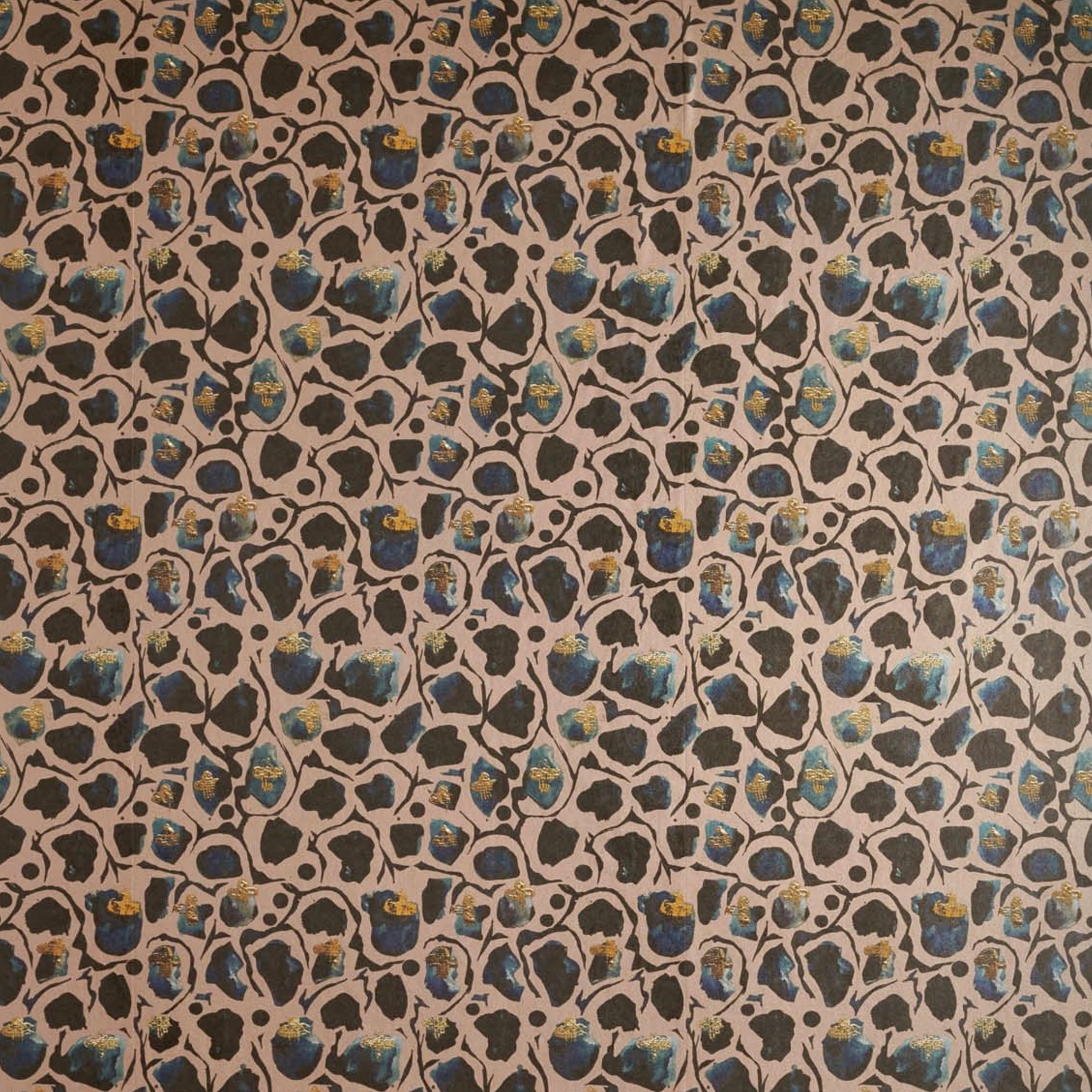 Giraffe Blush Wallpaper