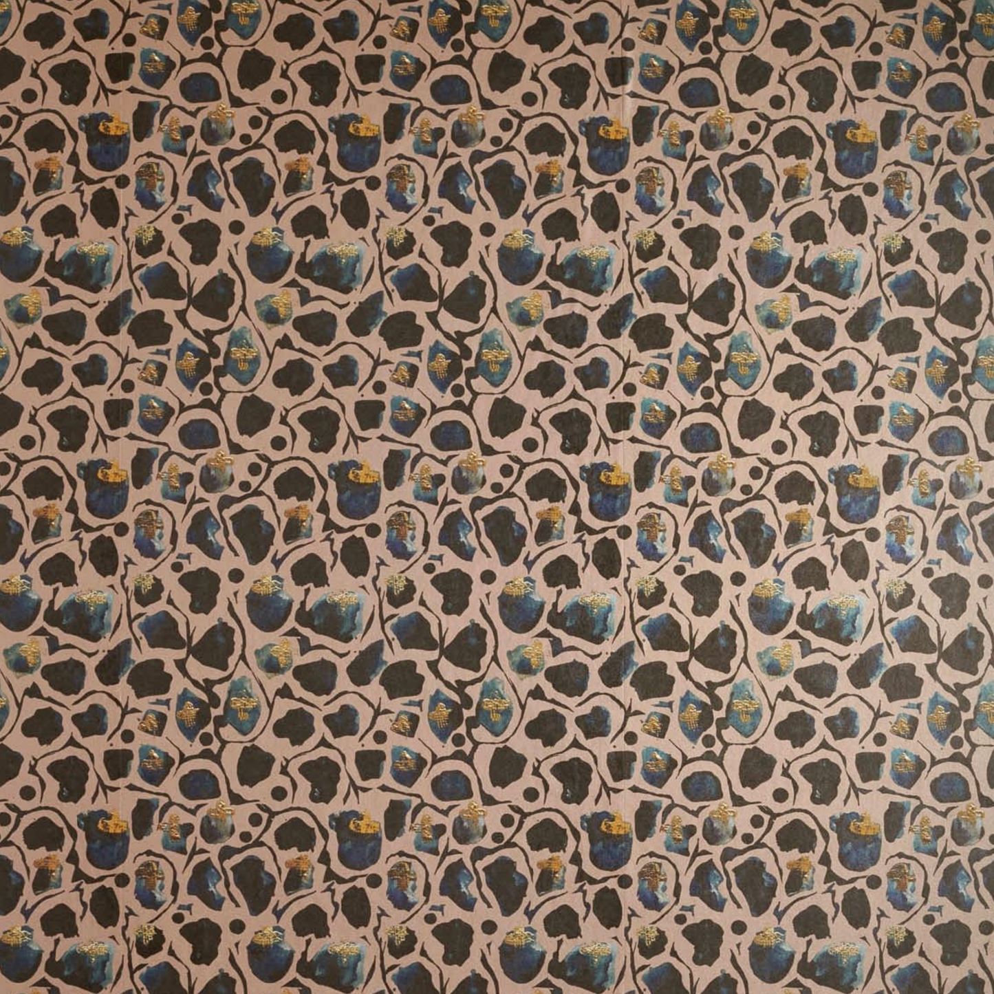 Giraffe Blush Wallpaper