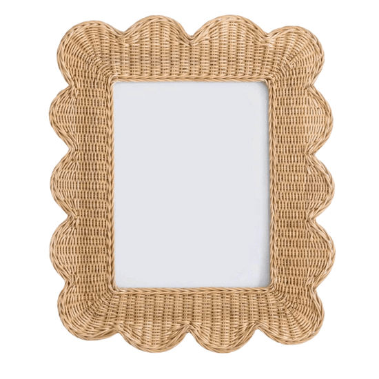 Mimi Scalloped Photo Frame