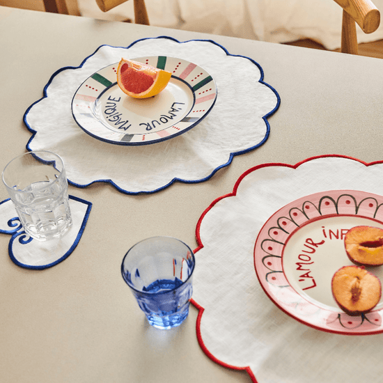 Set of 4 ‘L’Amour’ dessert plates