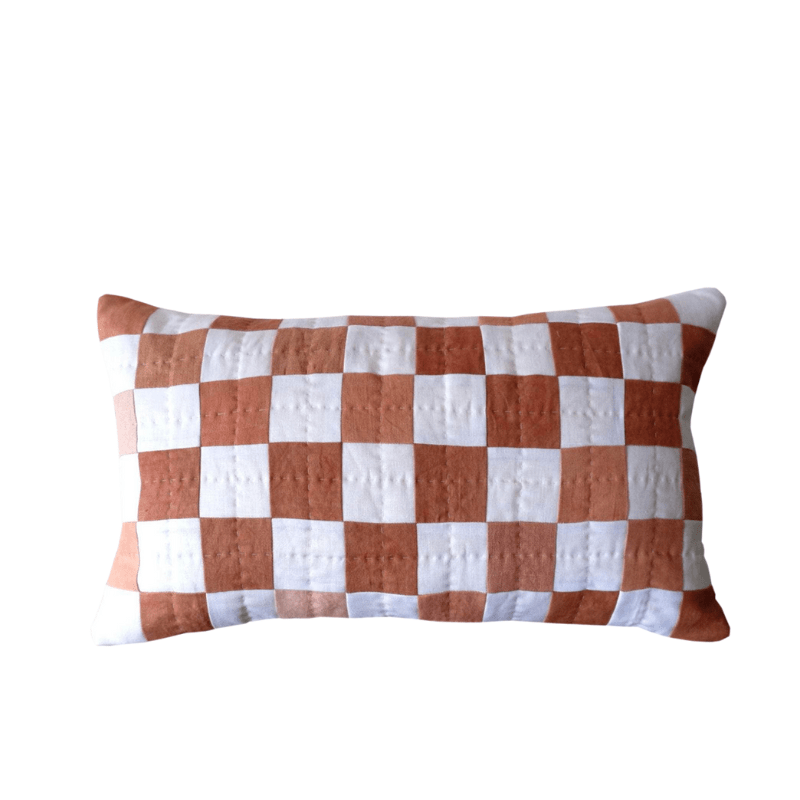 Oblong Tierra Roja Cushion