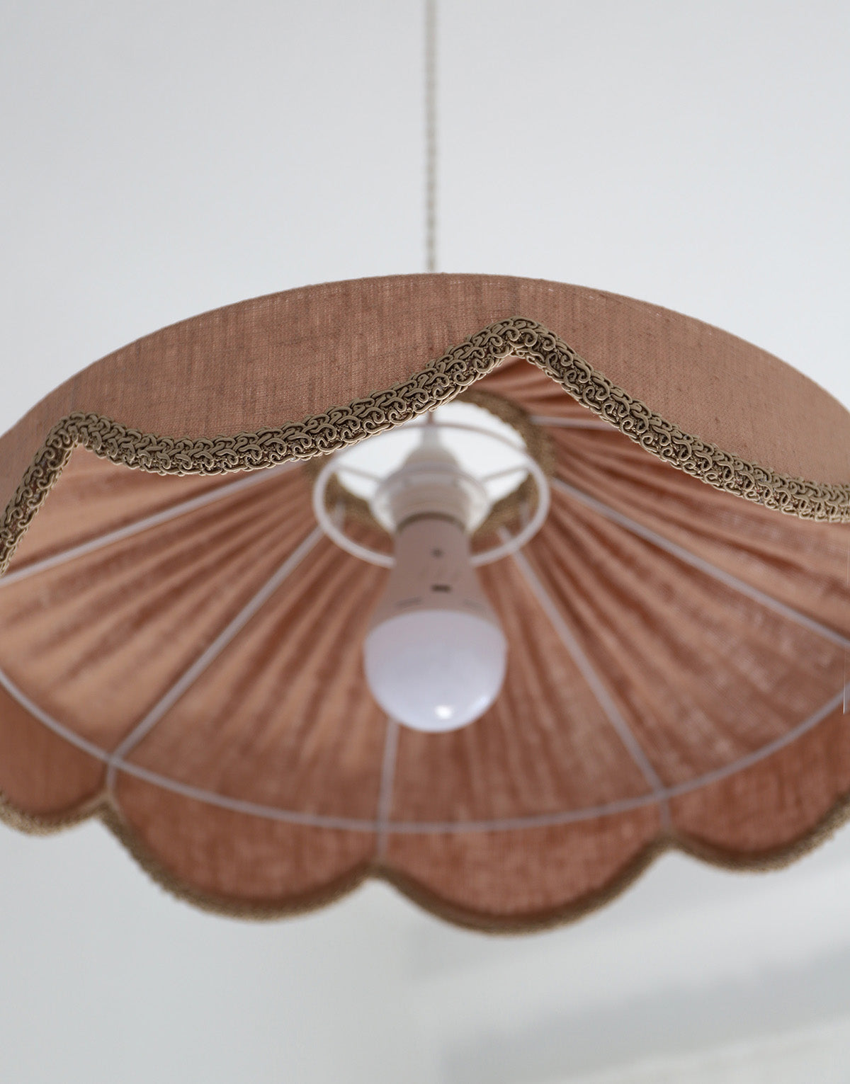 Floral-Shaped Pendant Light Solid Cosette “Classic Linen”