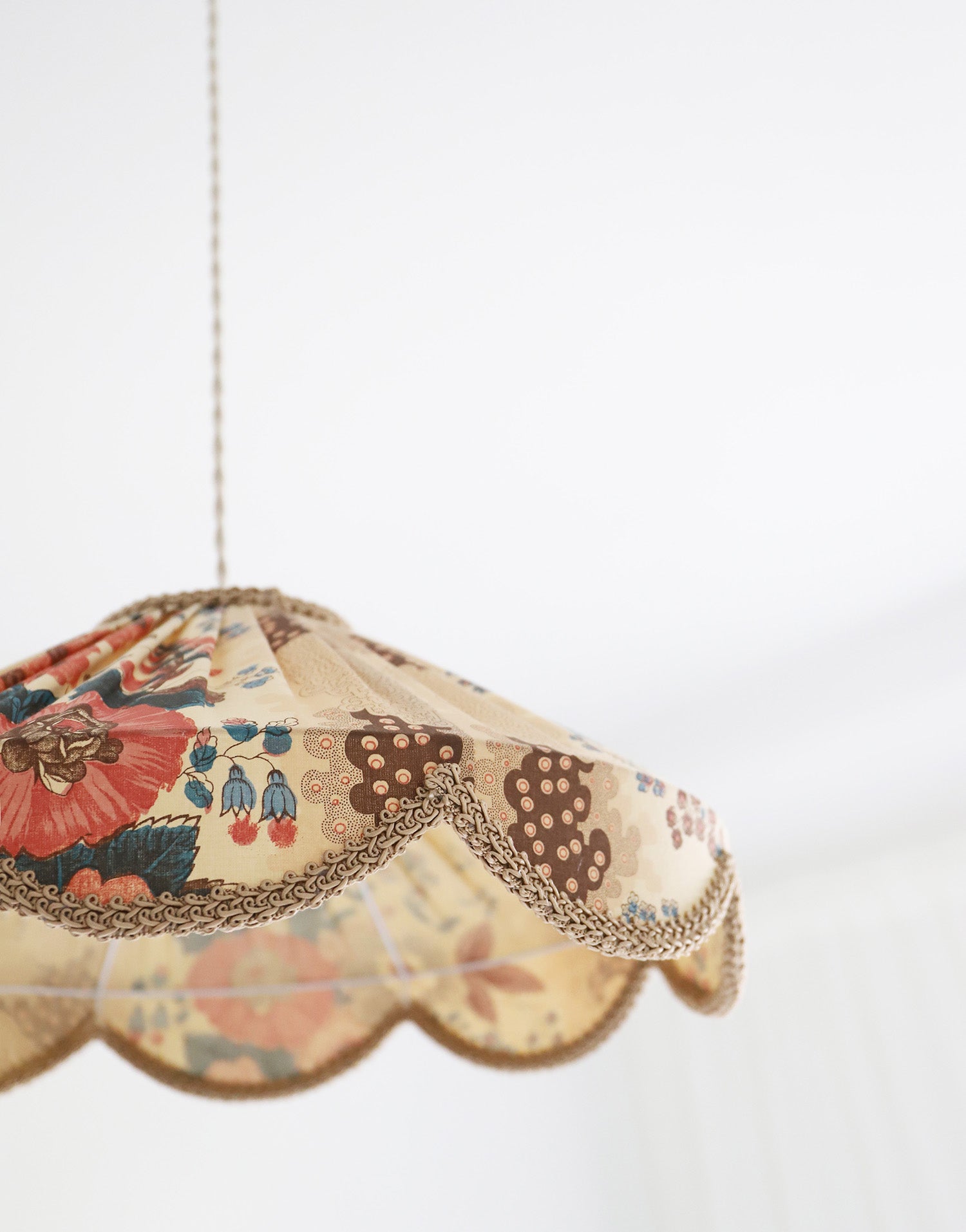Cosette Printed Floral Pendant Light "Isabelle"