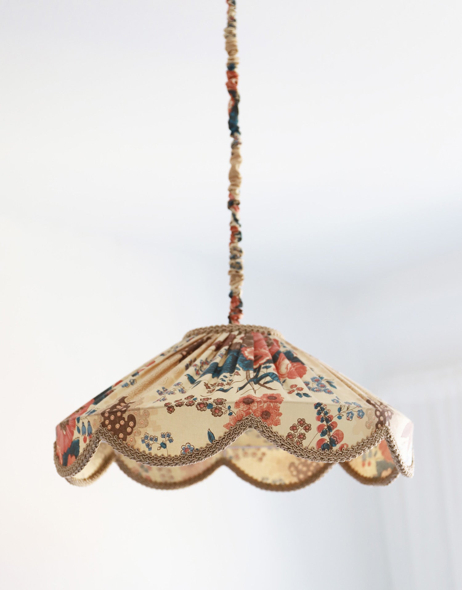 Cosette Printed Floral Pendant Light "Isabelle"