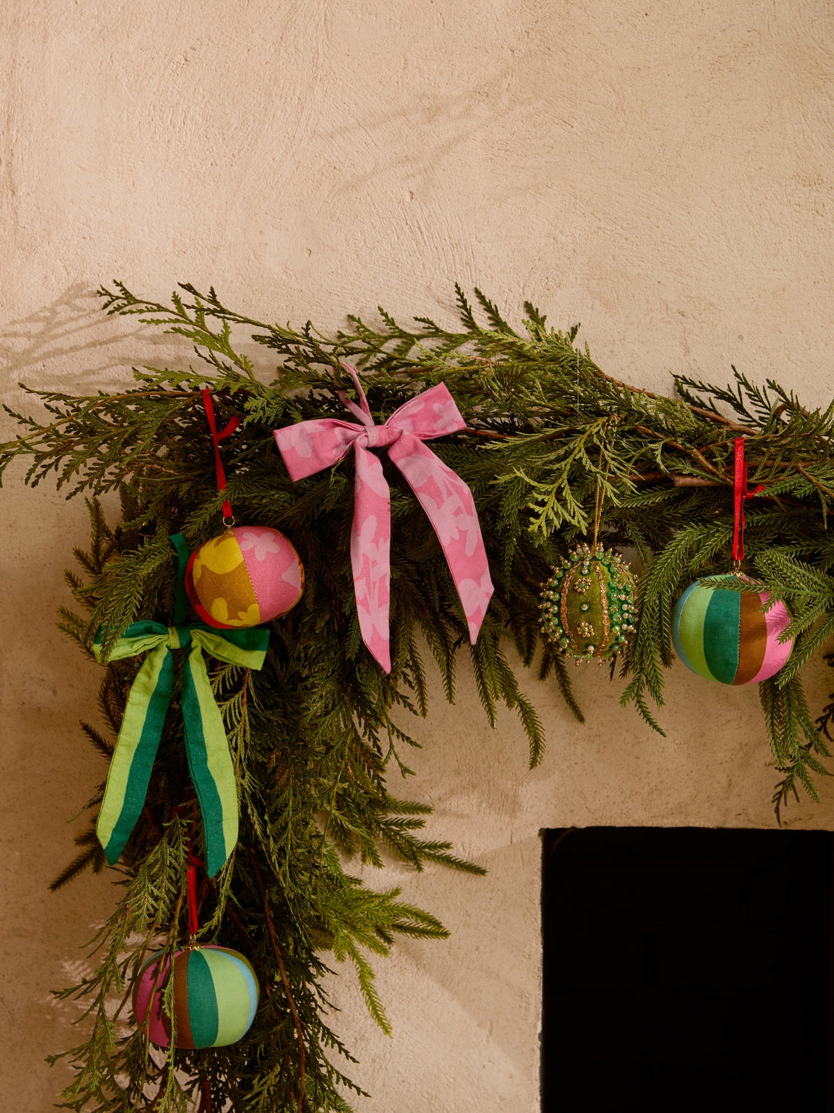 Stripe Green Bow Christmas Decoration Set