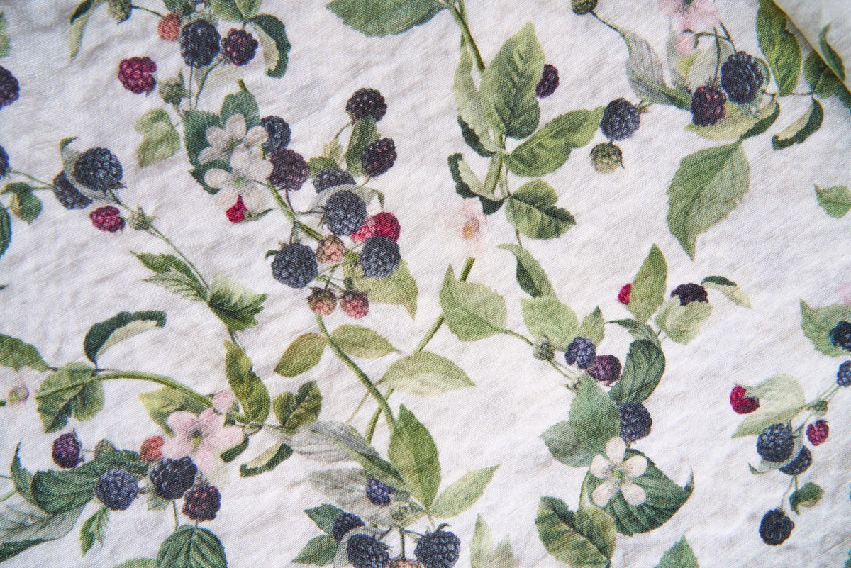 BLACKBERRY LINEN