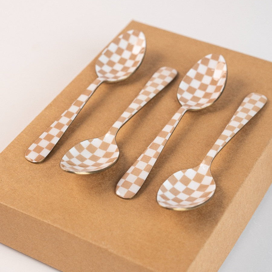 Checkered Enamel Spoon Set – (Set of 4) , 5.4 x 1 Inches