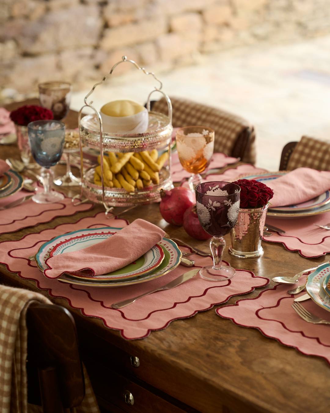 Scalloped Napkin, Salmon and Red
