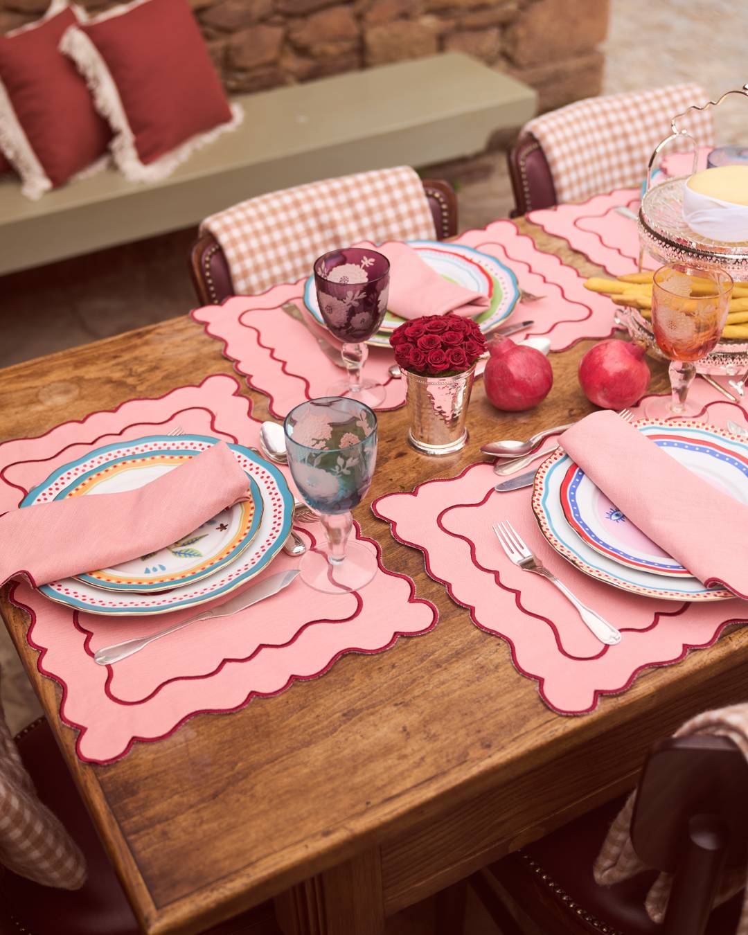 Scalloped Napkin, Salmon and Red
