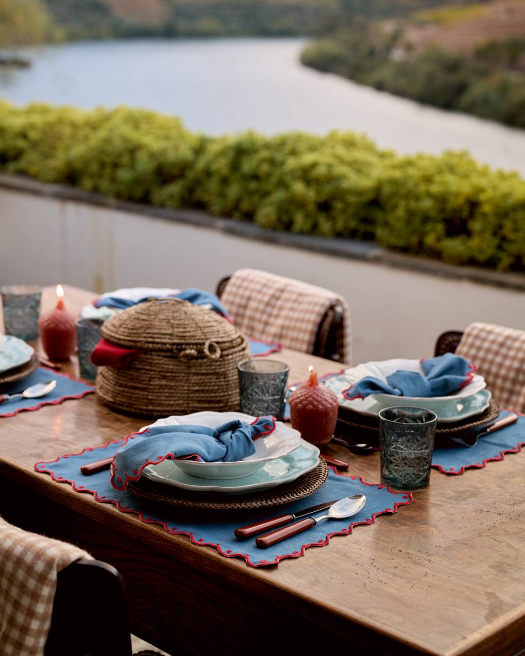 Porto Placemat, Blue and Red