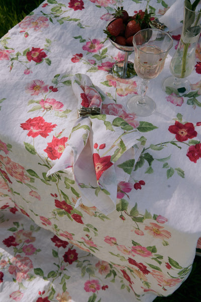 RAMBLING ROSE NAPKIN