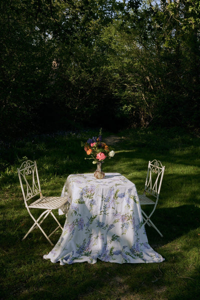 WISTERIA LINEN TABLECLOTH