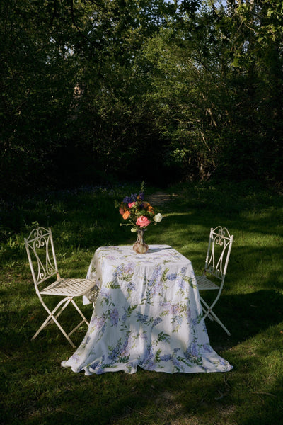 WISTERIA LINEN TABLECLOTH