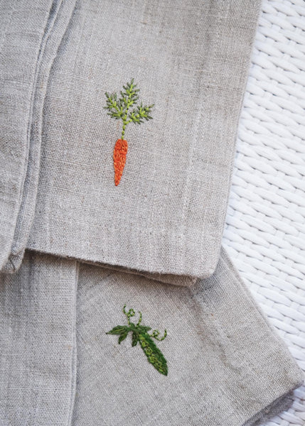 Vegetable garden linen napkin set of 2