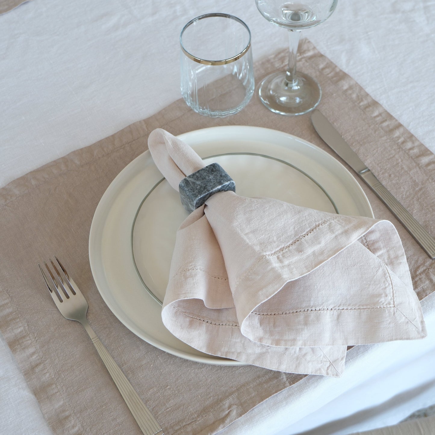 Kai Marble Napkin Ring Set Dark Gray