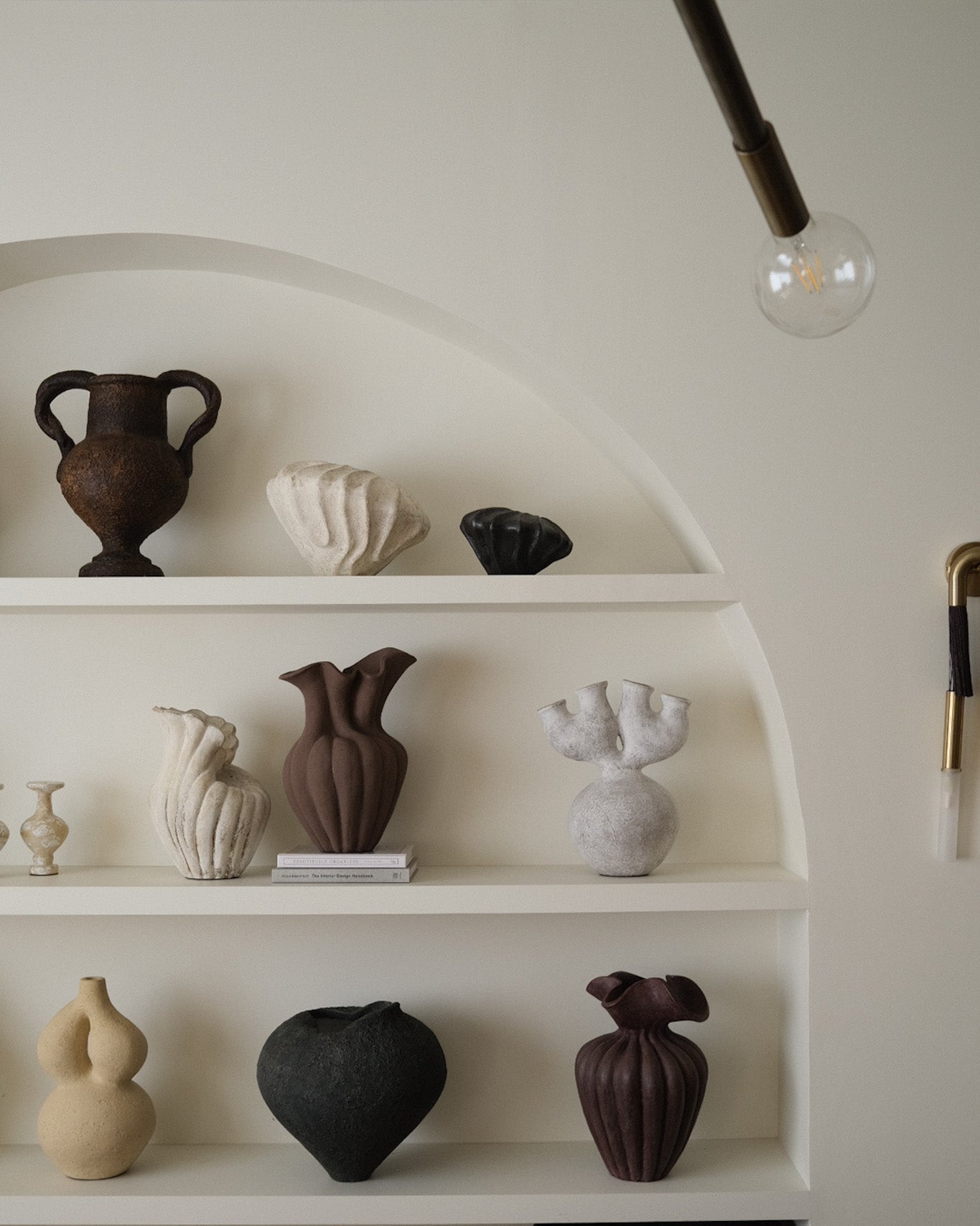 Suraya Small Vessel Black
