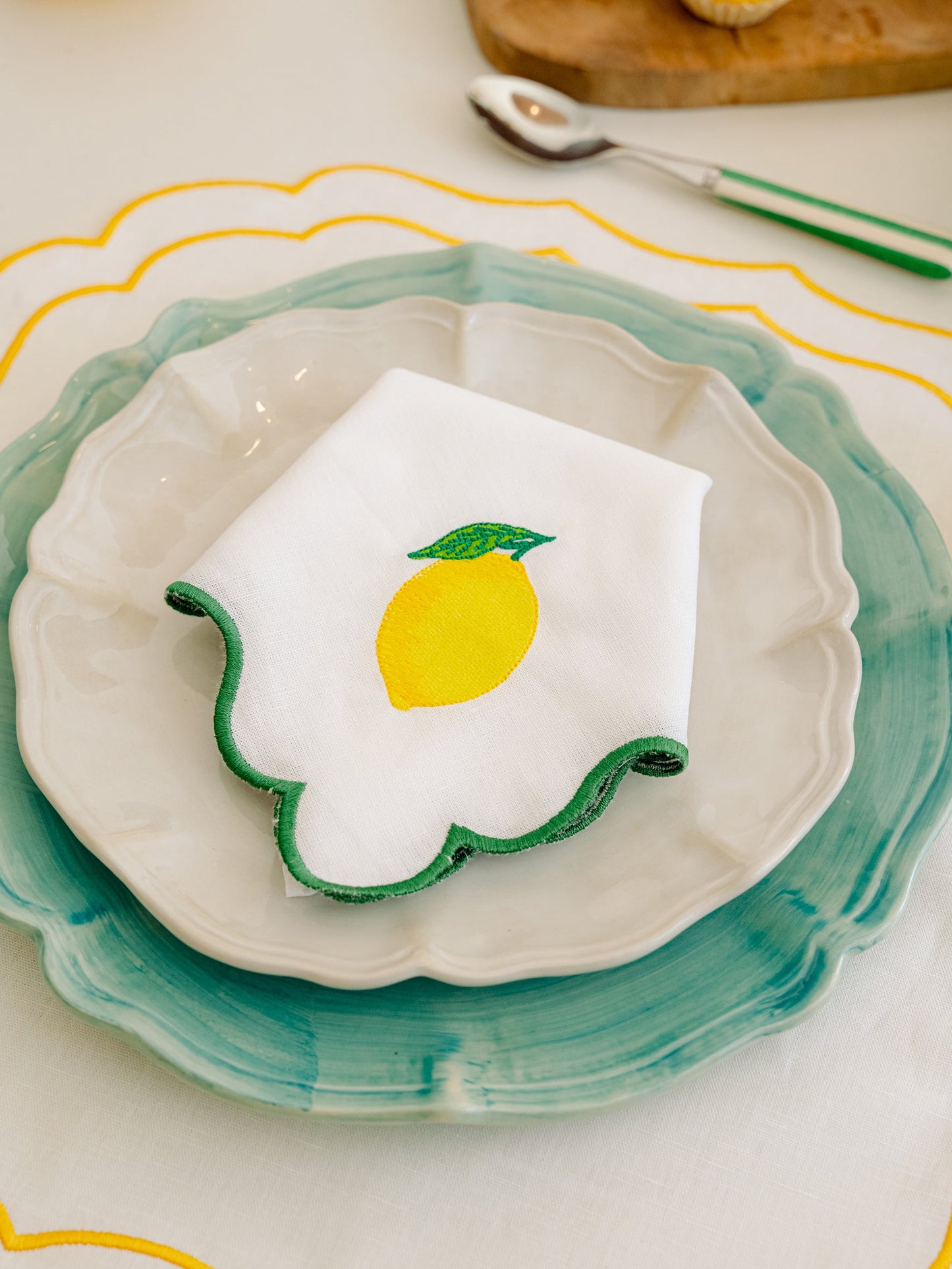 Scalloped Napkin with Lemon Embroidery