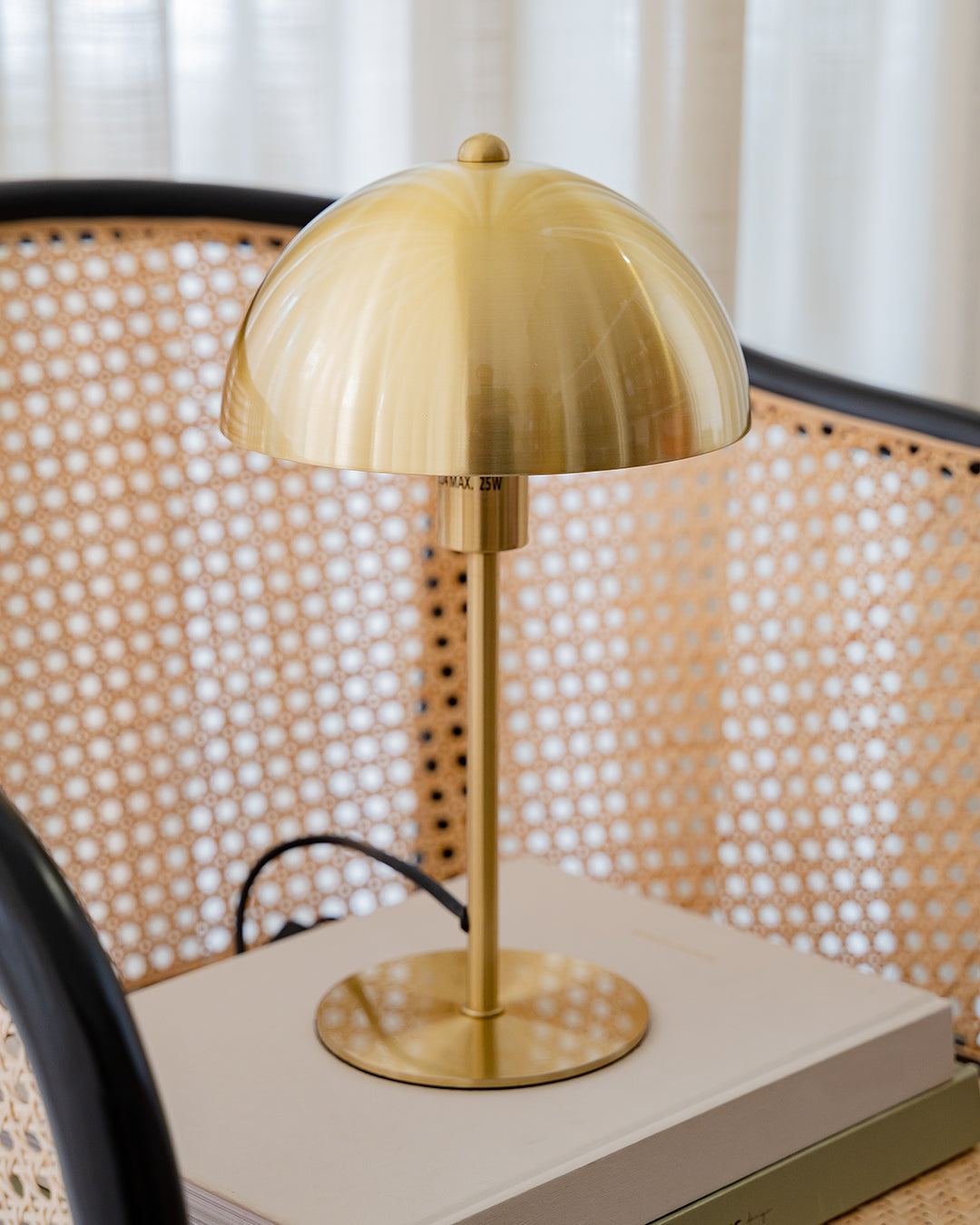Sky Gold Metal Table Lamp