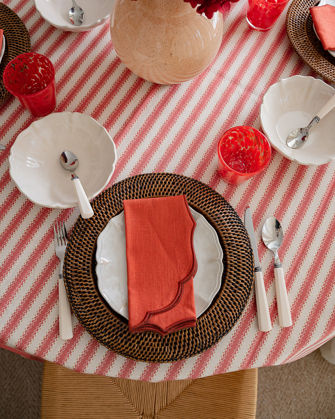 Atlântica Red Printed Tablecloth in 100% Cotton