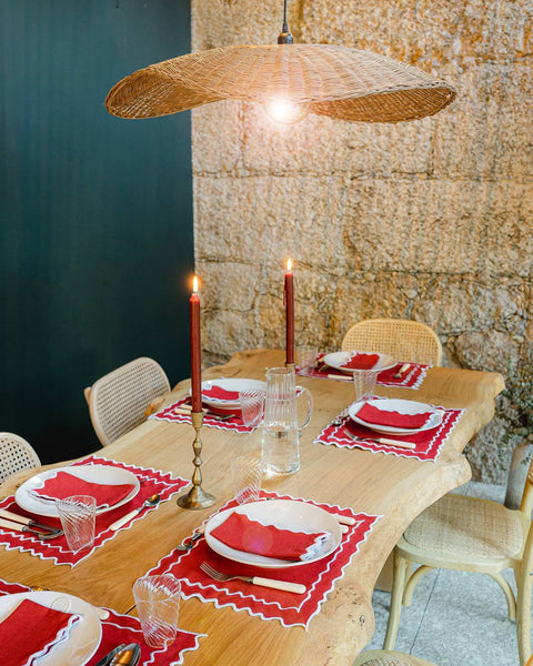 Individual Vila, Vermelho com Branco