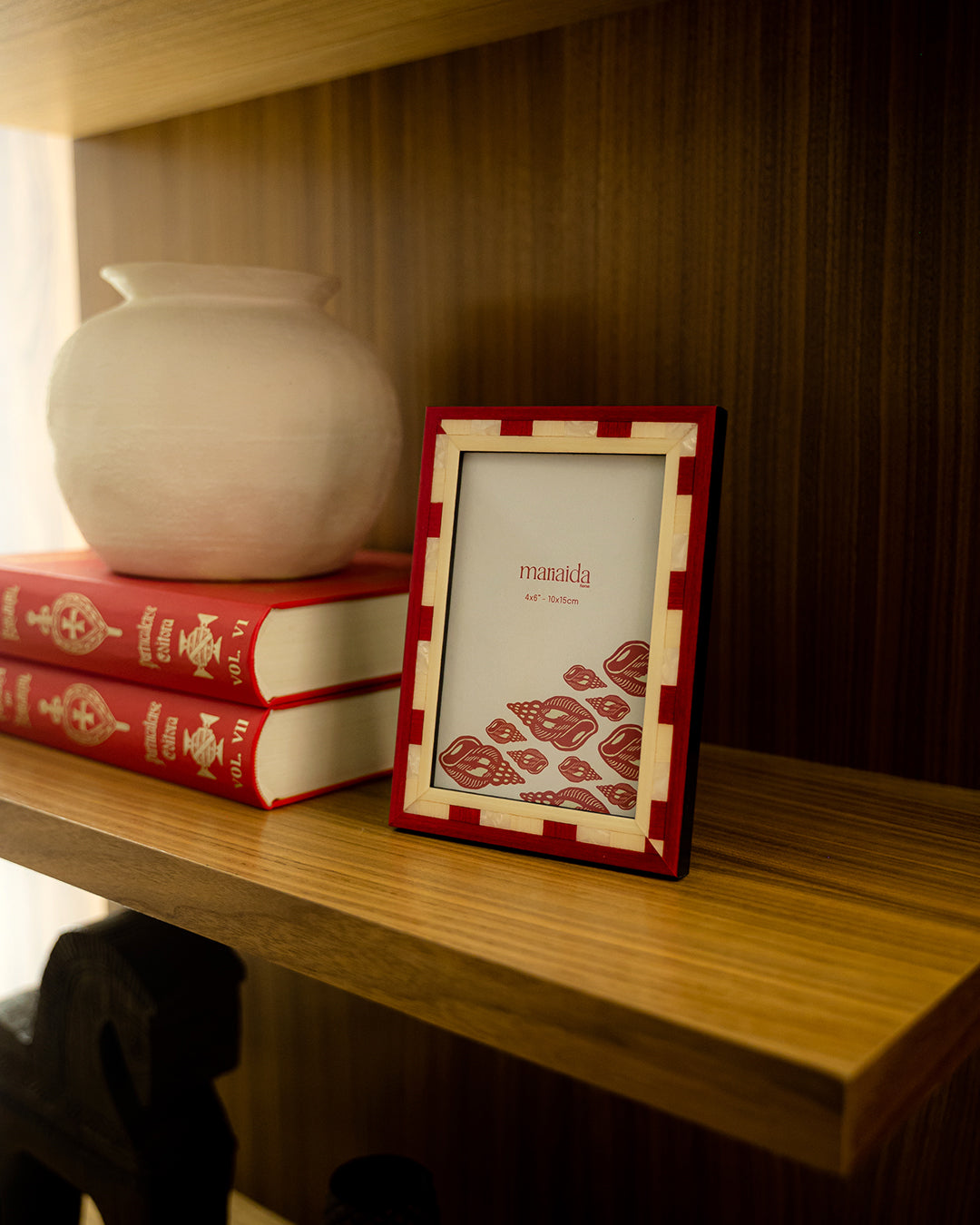 Affetto Red and Pearl Photo Frame, 10 × 15 cm
