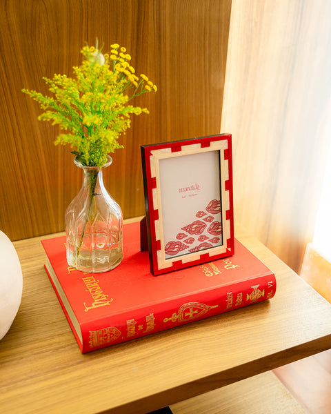 Affetto Red and Pearl Photo Frame, 10 × 15 cm