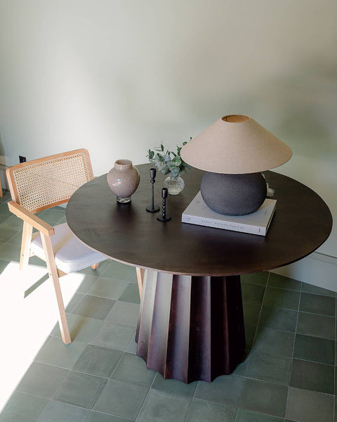 Mesa de Jantar Lola Redonda Castanho Escuro 120 X 120 X 76 CM