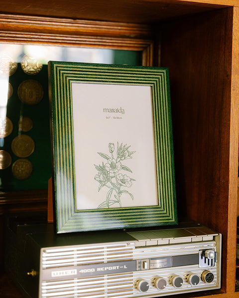 Dolce Tempo Green Photo Frame, 13 × 18 cm