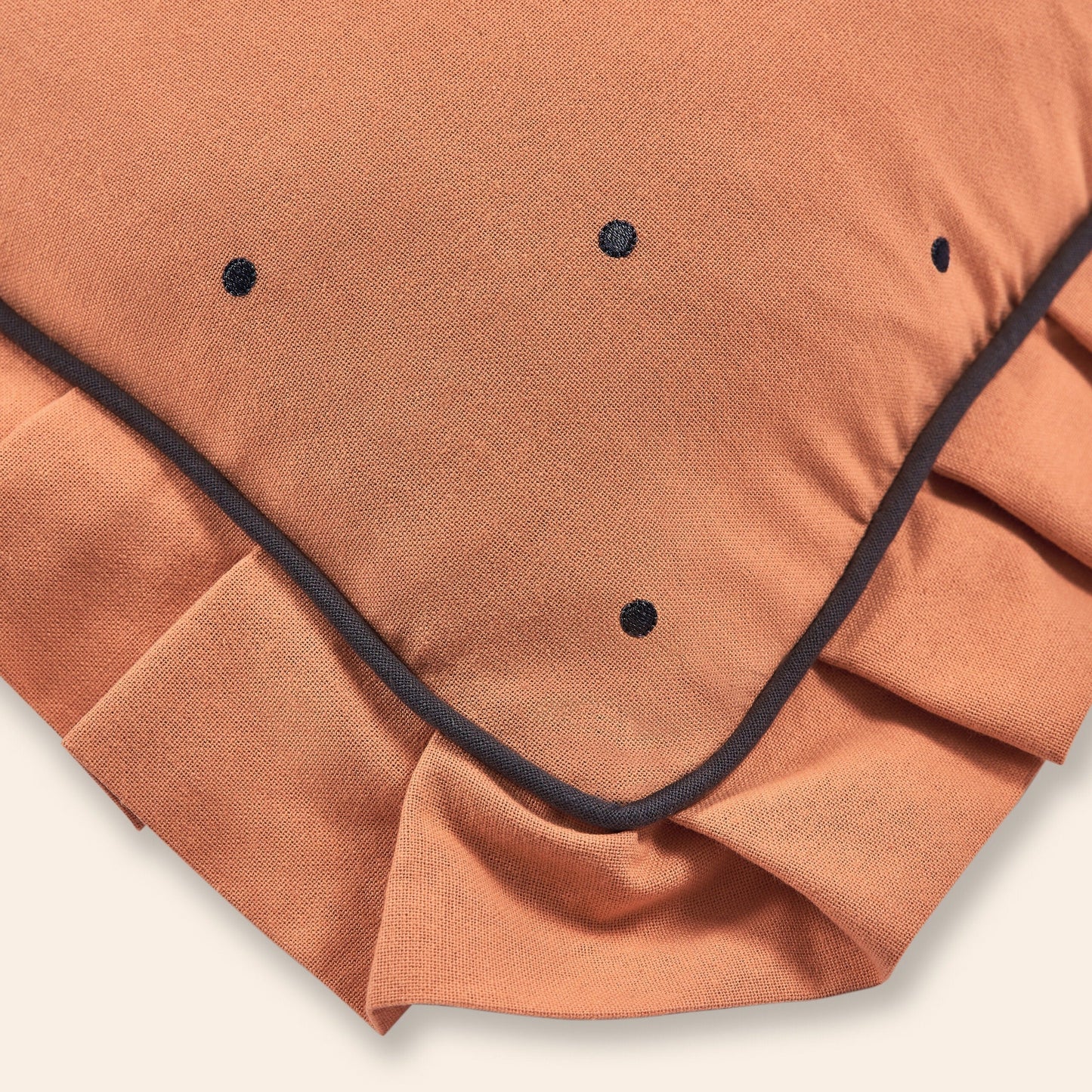 Dolce Dots Cushion, Biscotti