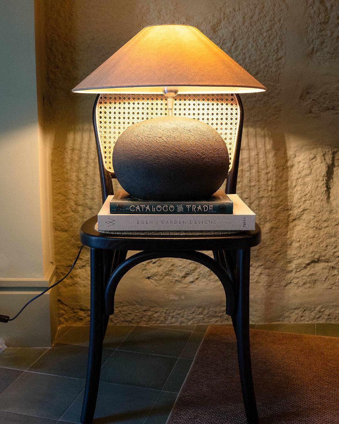 Pure Table Lamp, Black