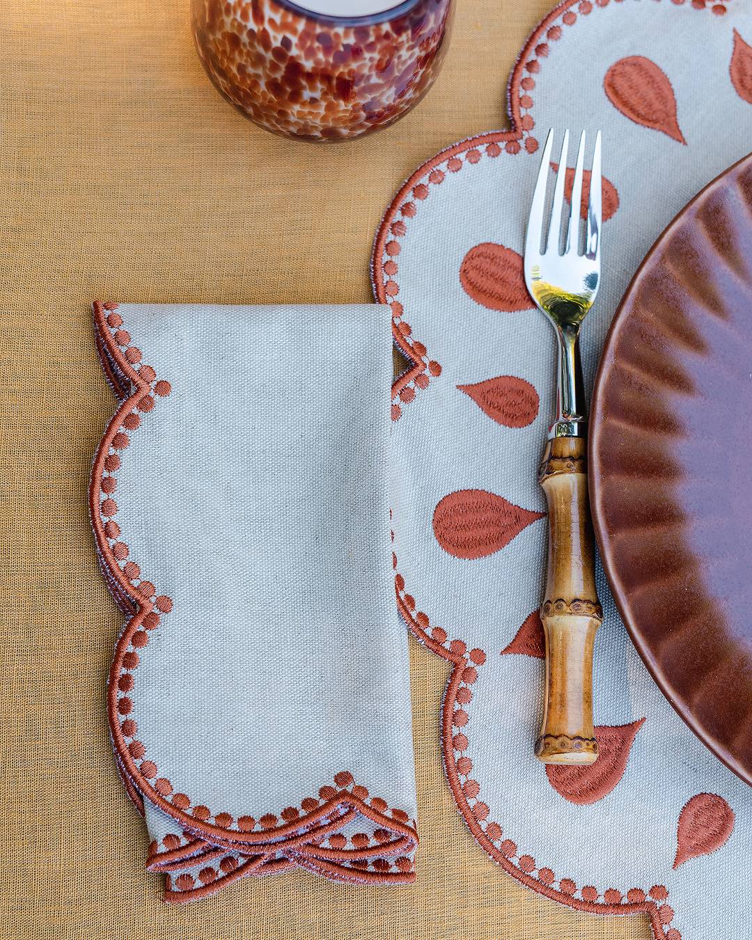 Gotas Napkin, Beige and Terracotta