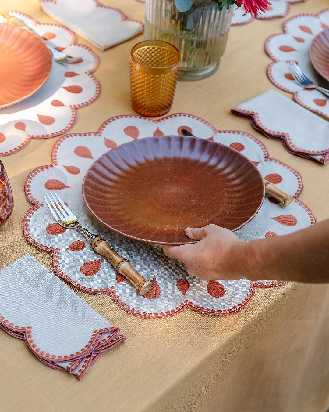 Gotas Napkin, Beige and Terracotta