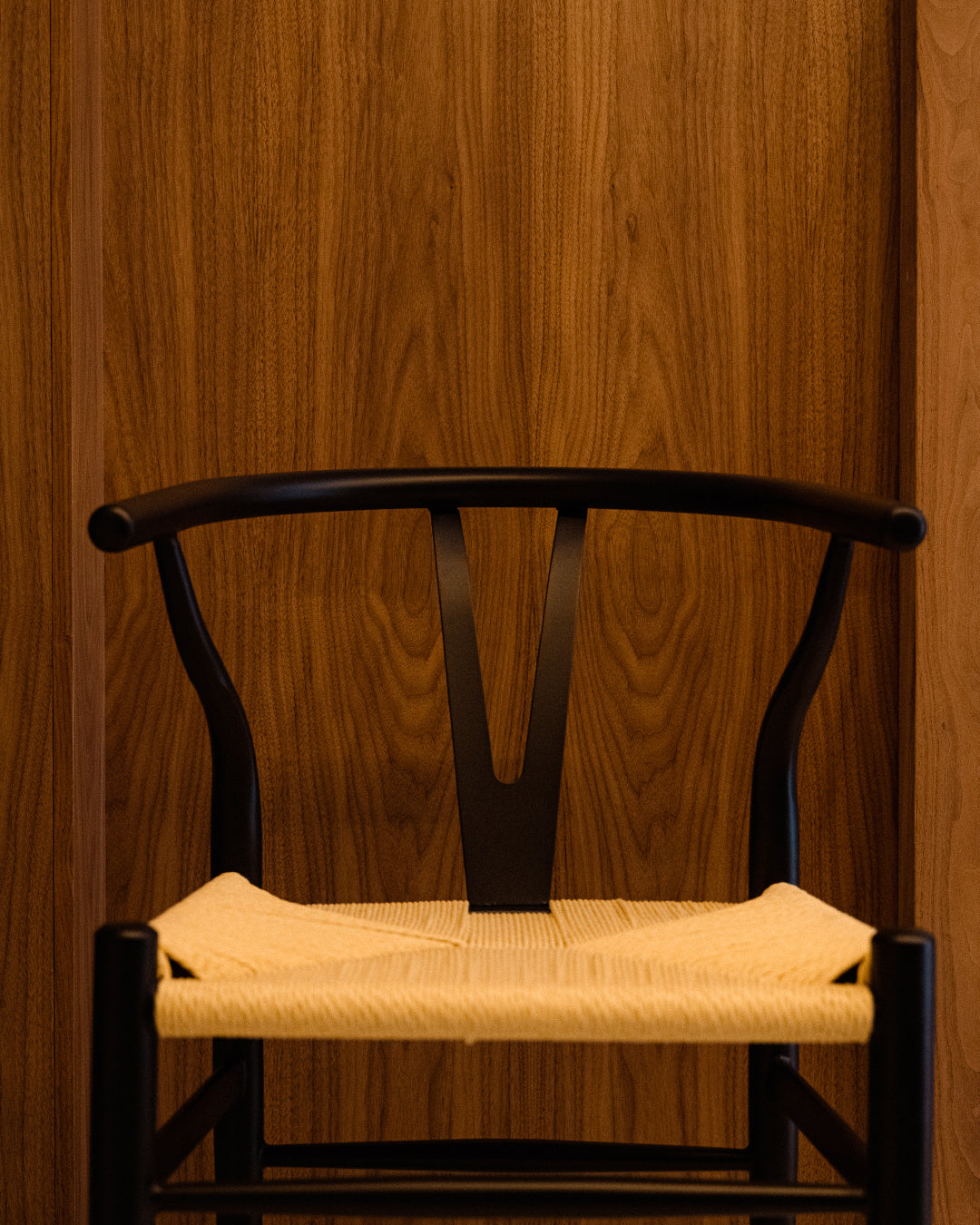 Oslo Chair with Black-Effect Metal Arms and Rope Seat