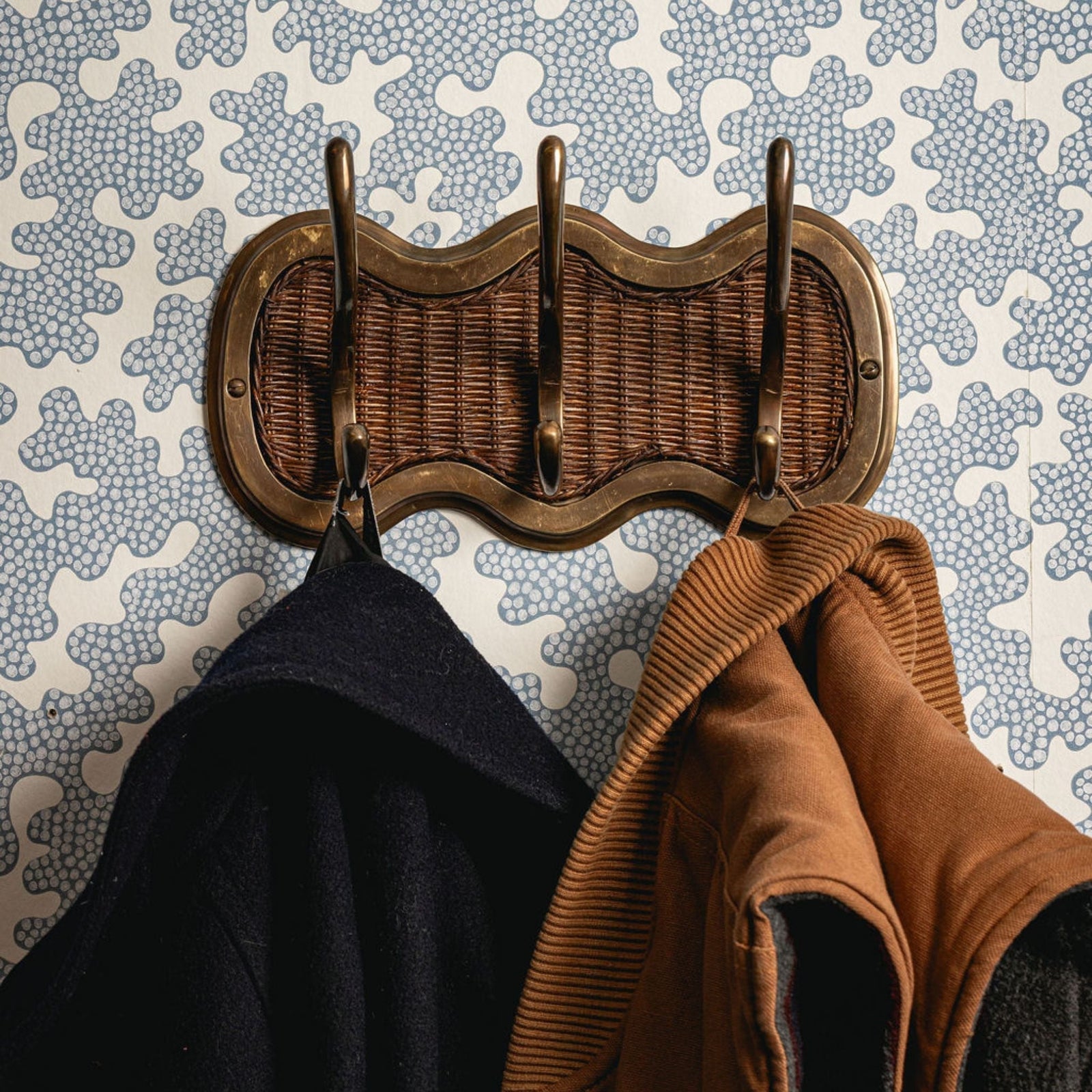 Delilah_Rattan_3-Hook_Rail_Aged_Brass_lifestyle
