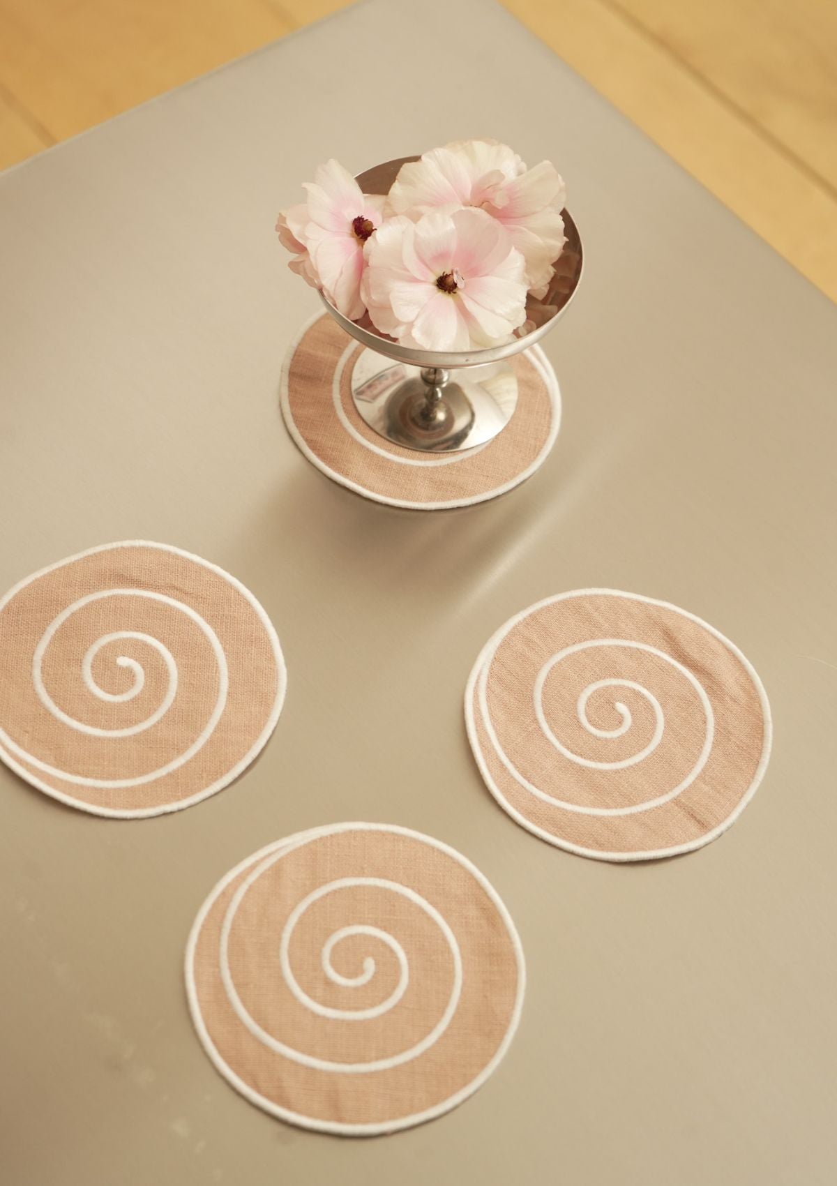 Volute Linen Coasters in Powder Pink & White (Set of 4)