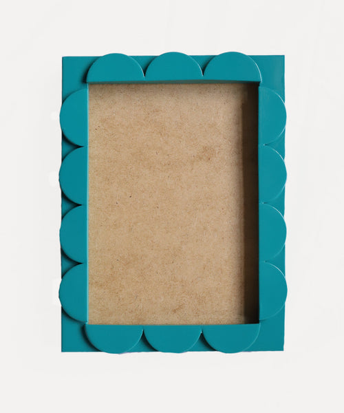 Teal Lacquered Scallop Frame