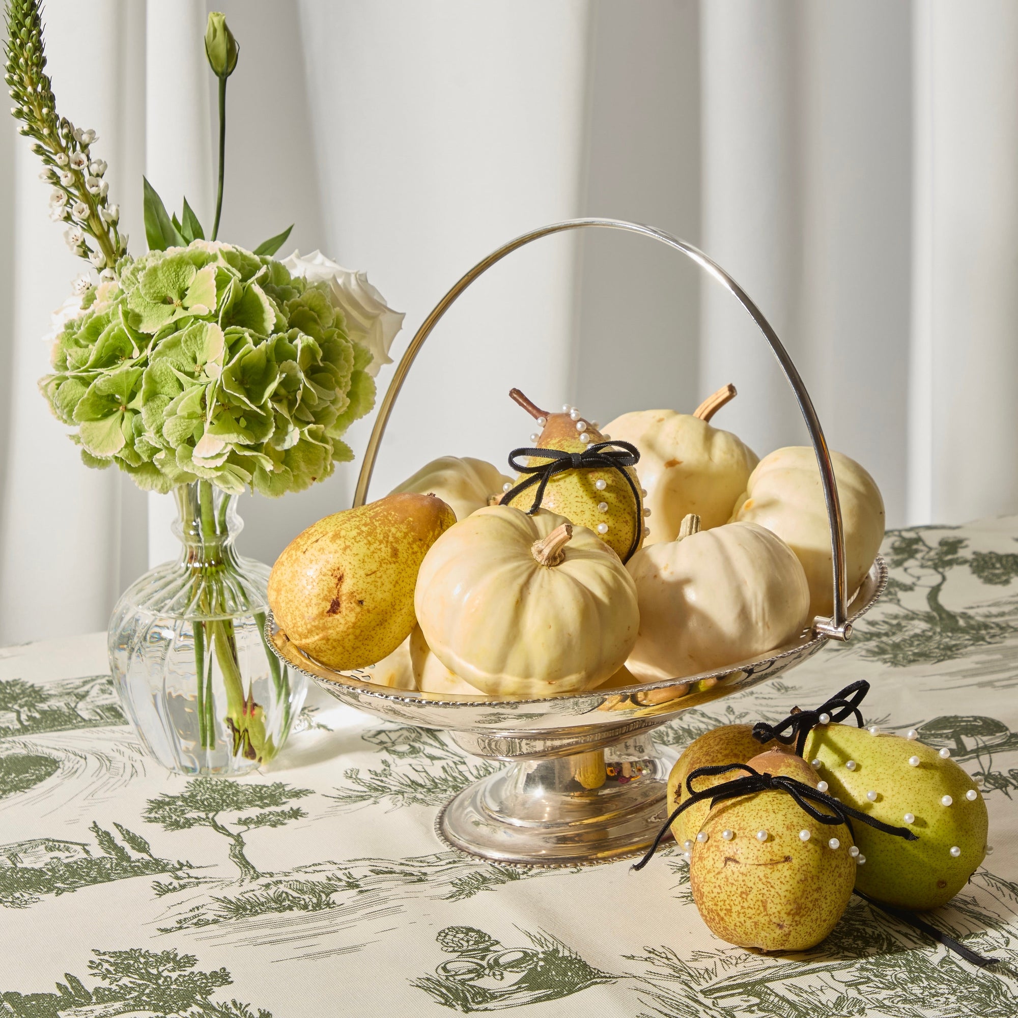 Isla Bud Vases (set of 2)