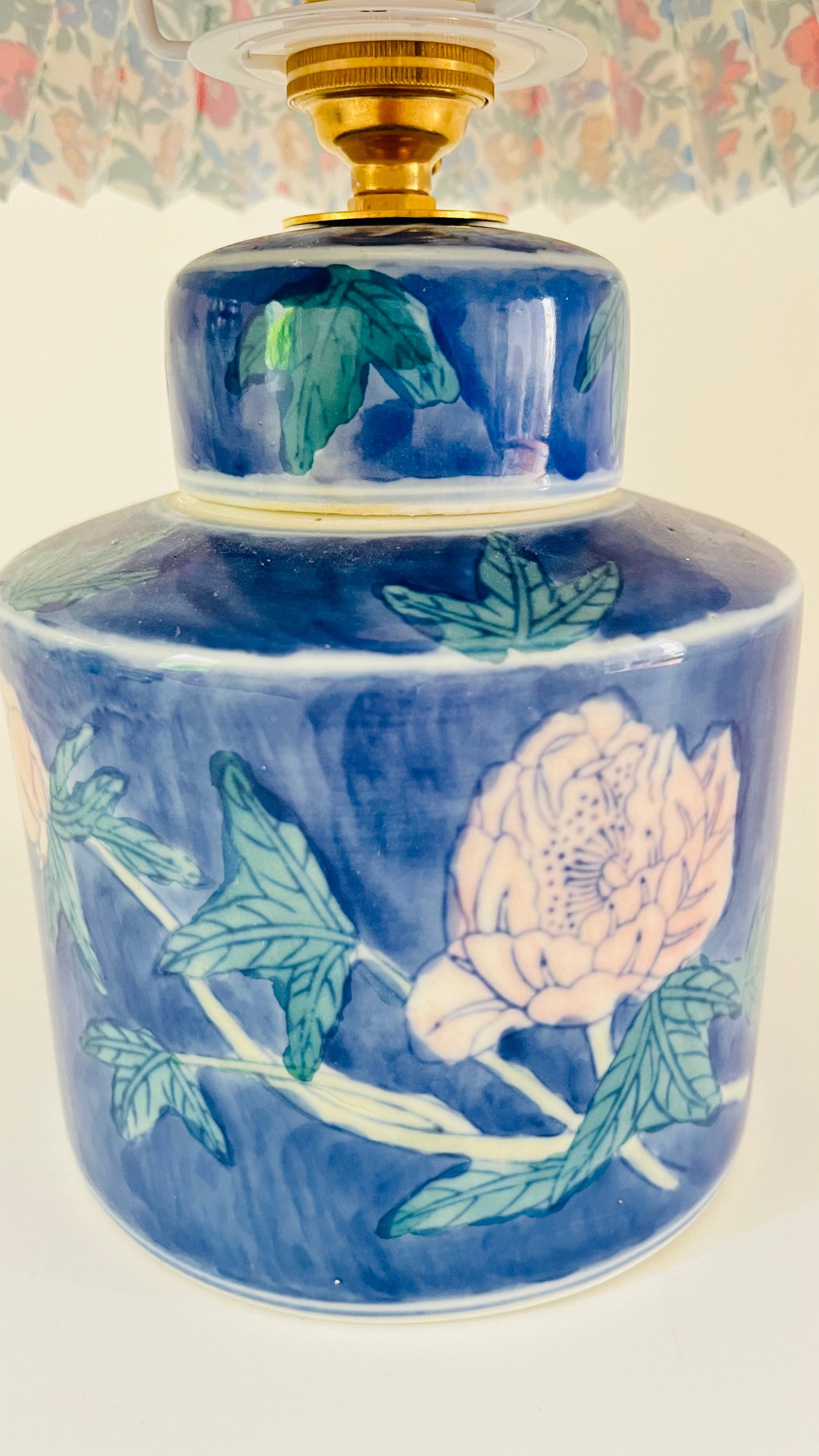 Antique Chinese Mini Lamp