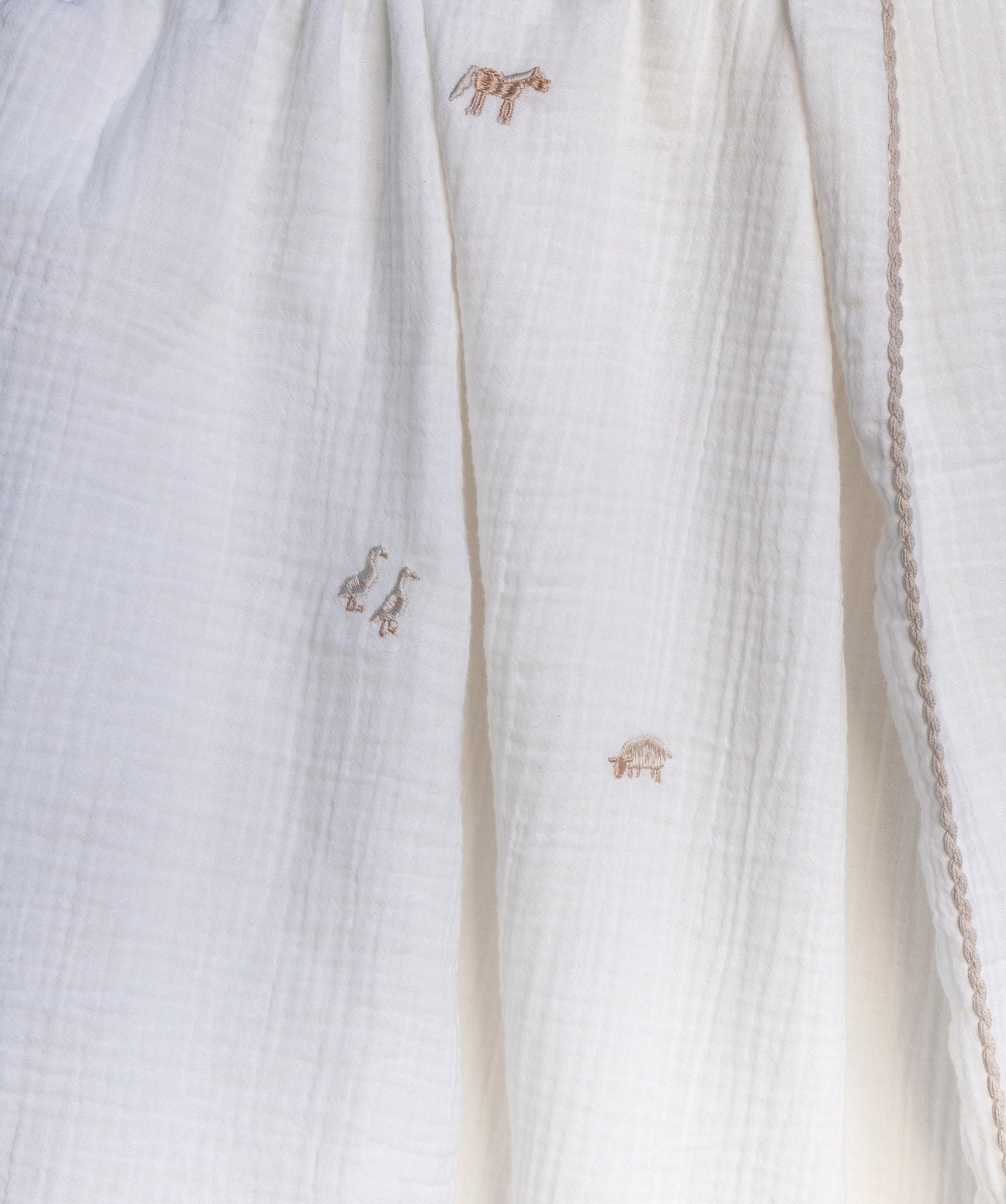 Embroidered Muslin Blanket - Little Farm
