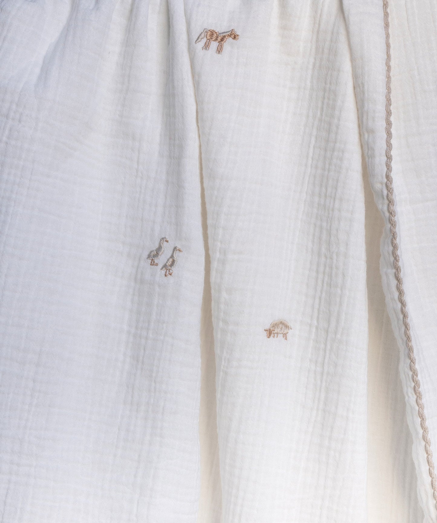 Embroidered Muslin Blanket - Little Farm